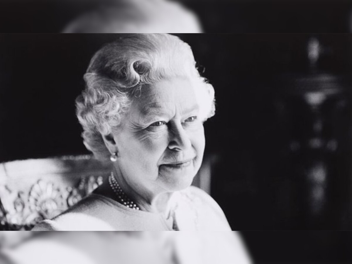 Queen Elizabeth death: महारानी एलिजाबेथ के निधन पर भारत में एक दिन का राजकीय शोक, सम्मान में आधा झुका रहेगा राष्ट्रीय ध्वज