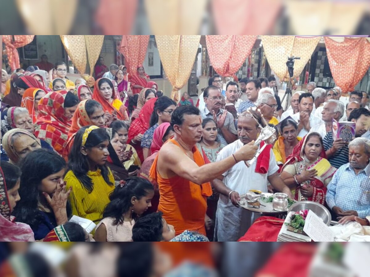 फतेहपुरः  श्री लक्ष्मीनाथ मंदिर में श्रीमद्भागवत कथा का समापन, निकाली शोभायात्रा
