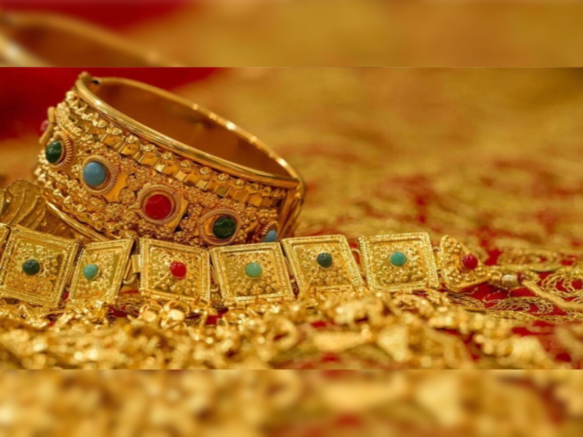 Gold Price Diwali 2022 :  दीवाली पर 50 हजार से नीचे आने पर लपक लो सोना, जानें भाव 