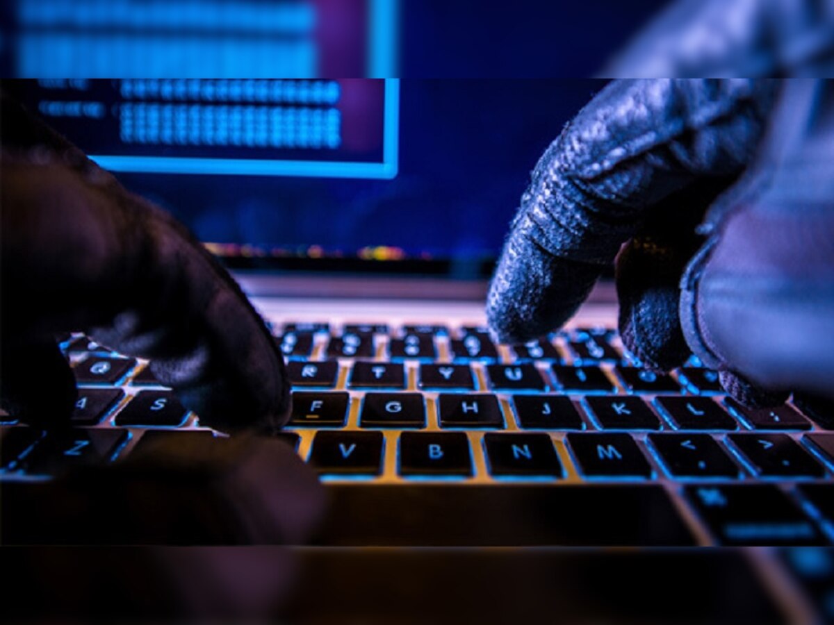 Cyber Fraud: ପୋଲିସ ପଞ୍ଝାରେ ସ୍ମାର୍ଟସିଟିର ସ୍ମାର୍ଟ ଠକ, ଚୁଟକିରେ ଖାଲି କରୁଥିଲେ ବ୍ୟାଙ୍କ ଆକାଉଣ୍ଟ