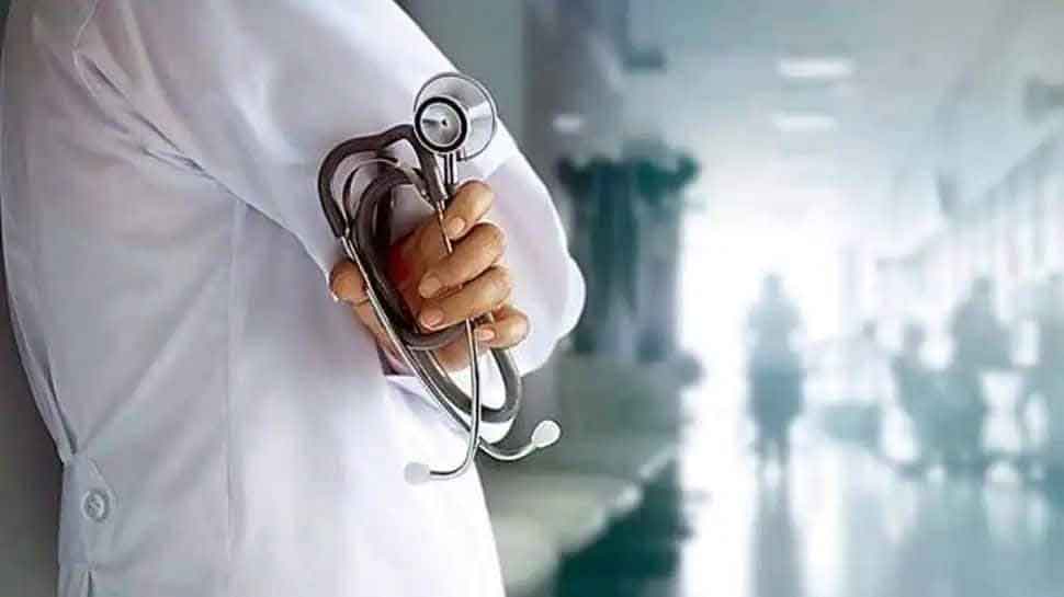 Health Sector: राहत भरी खबर! भारतीयों के लिए इलाज कराना हुआ थोड़ा आसान, जानिए कैसे?