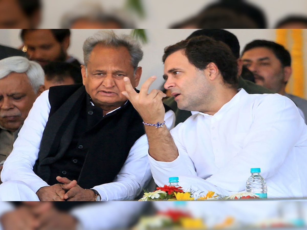 गहलोत बने कांग्रेस अध्यक्ष तो अगला CM कौन, बाड़मेर में हुई बैठक की जयपुर तक चर्चा