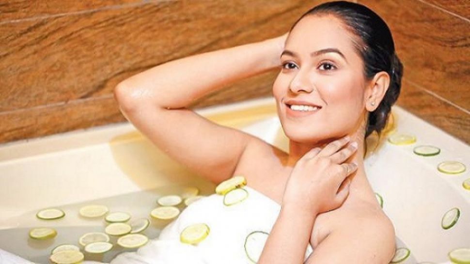 health tips taking a bath by adding lemon juice to the water removes ...