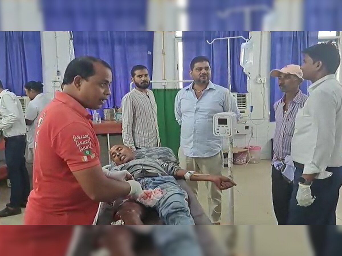 बिसनपुर गांव में दो बाइक की टक्कर में तीन लोग घायल, तीनों का अस्पताल में चल रहा इलाज