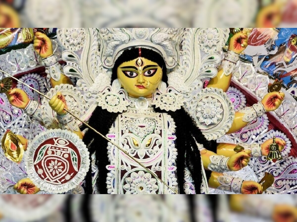 Navratri: नवरात्रि के 9 दिनों में भूलकर भी नहीं करें ये काम, मां दुर्गा हो जाएंगी नाराज!