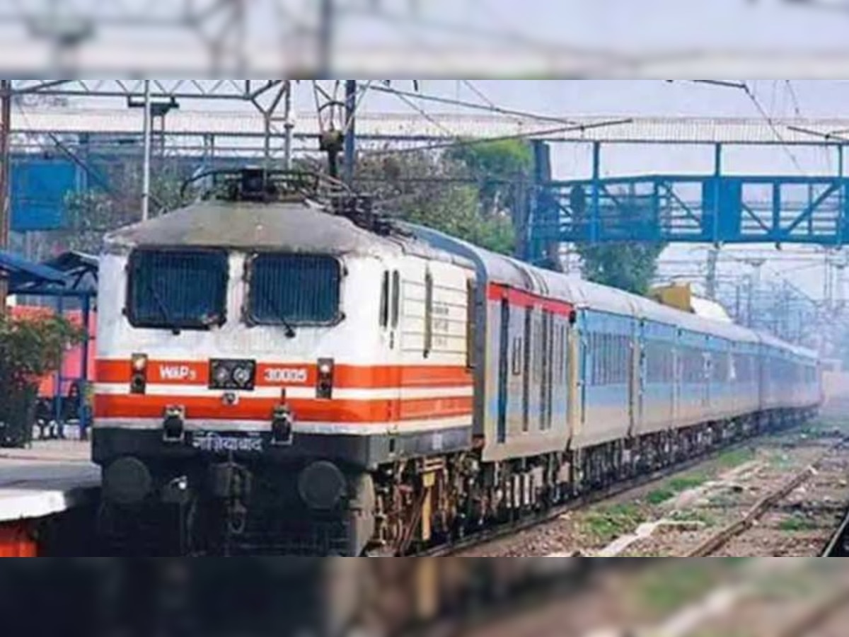 Special Train: लखनऊ, वाराणसी, नई दिल्ली के लिए चलेंगी ये स्पेशल ट्रेन, त्योहार में घर जाना है तो चेक कर लें लिस्ट