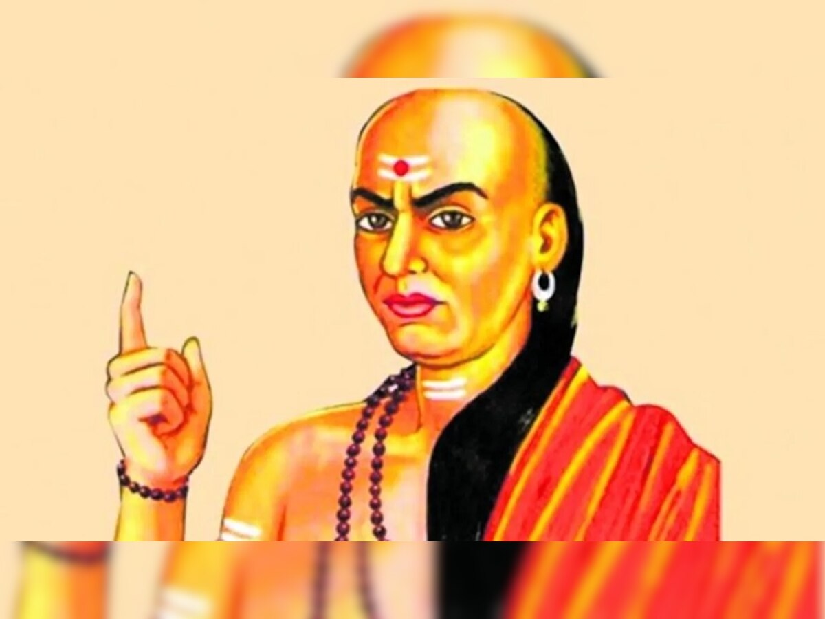 Chanakya Niti: ये तीन चीजें बर्बाद कर सकती हैं आपका भविष्य, युवा रहें इससे दूर