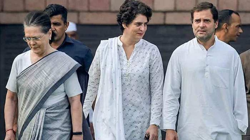 Congress President Election: सोनिया का ऐलान, गांधी परिवार से नहीं होगा अगला अध्यक्ष; क्या अब थरूर संभालेंगे कांग्रेस की कमान?