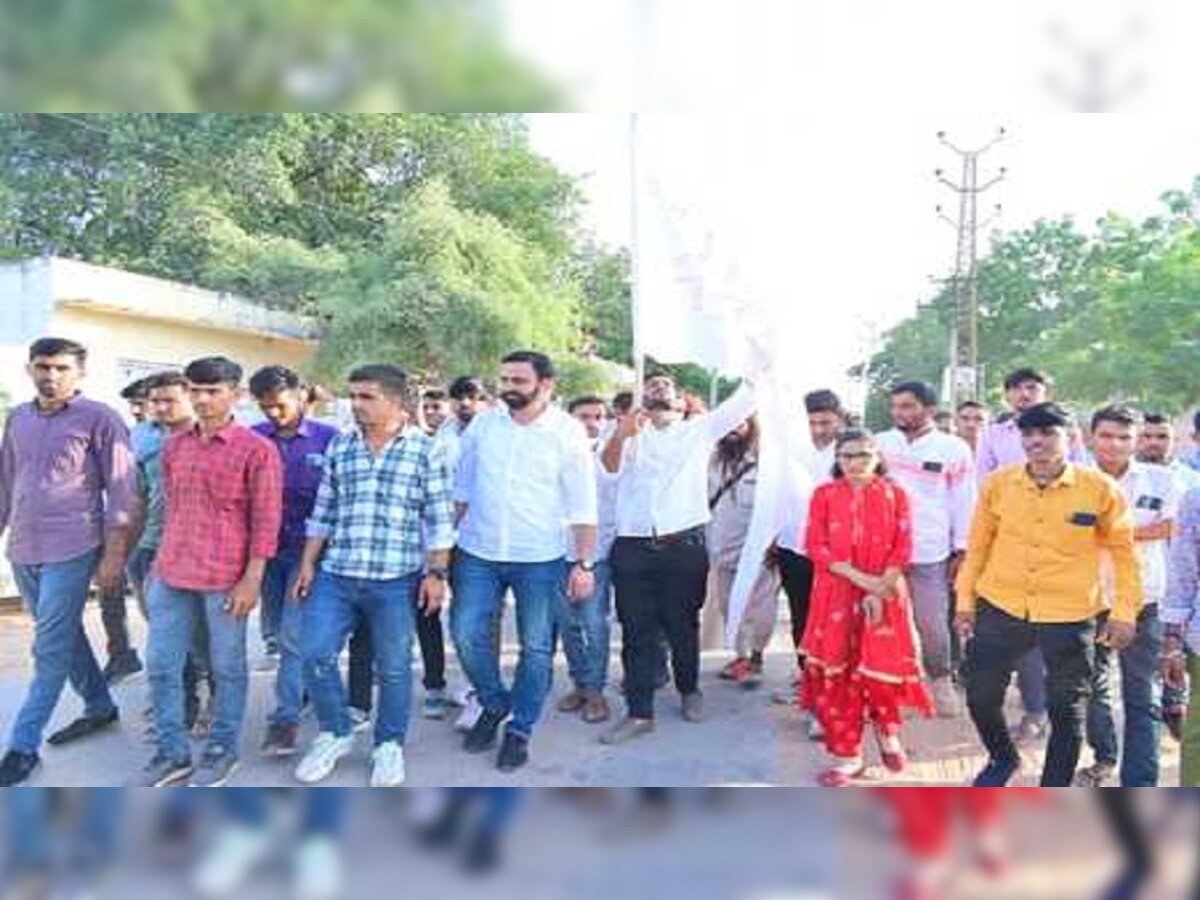 आरएलपी नेता गौमाता और विभिन्न मांगों को लेकर ओसियां से जोधपुर के लिए पैदल रवाना