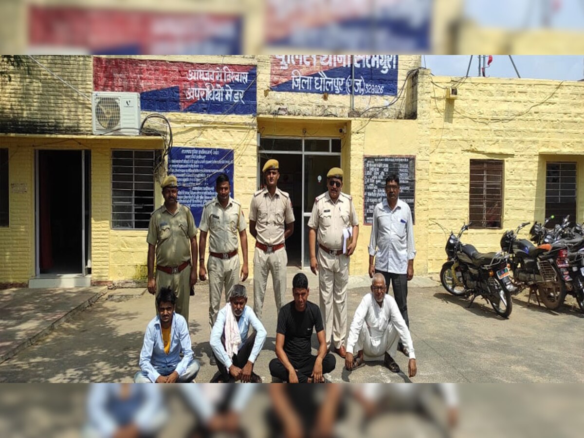 पुलिस की गिरफ्त में आरोपी.