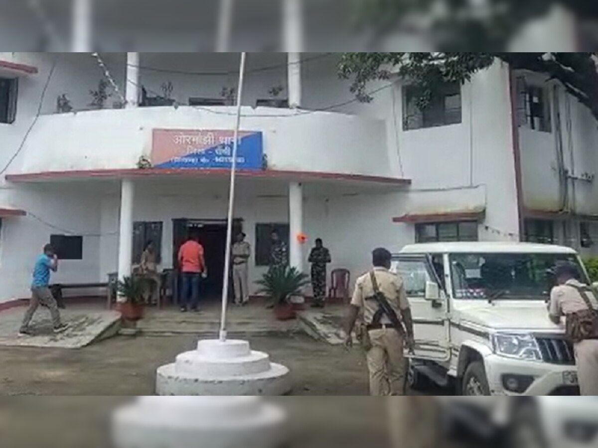 रांची में पुलिस ने महिला का किया रेस्क्यू, तीन लोग गिरफ्तार