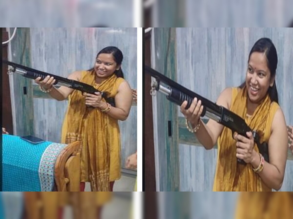 इंटरनेट पर वायरल हो रही महिला डॉक्टर की यह तस्वीर, बंदूक के साथ दिया पोज, अब पुलिस का एक्शन