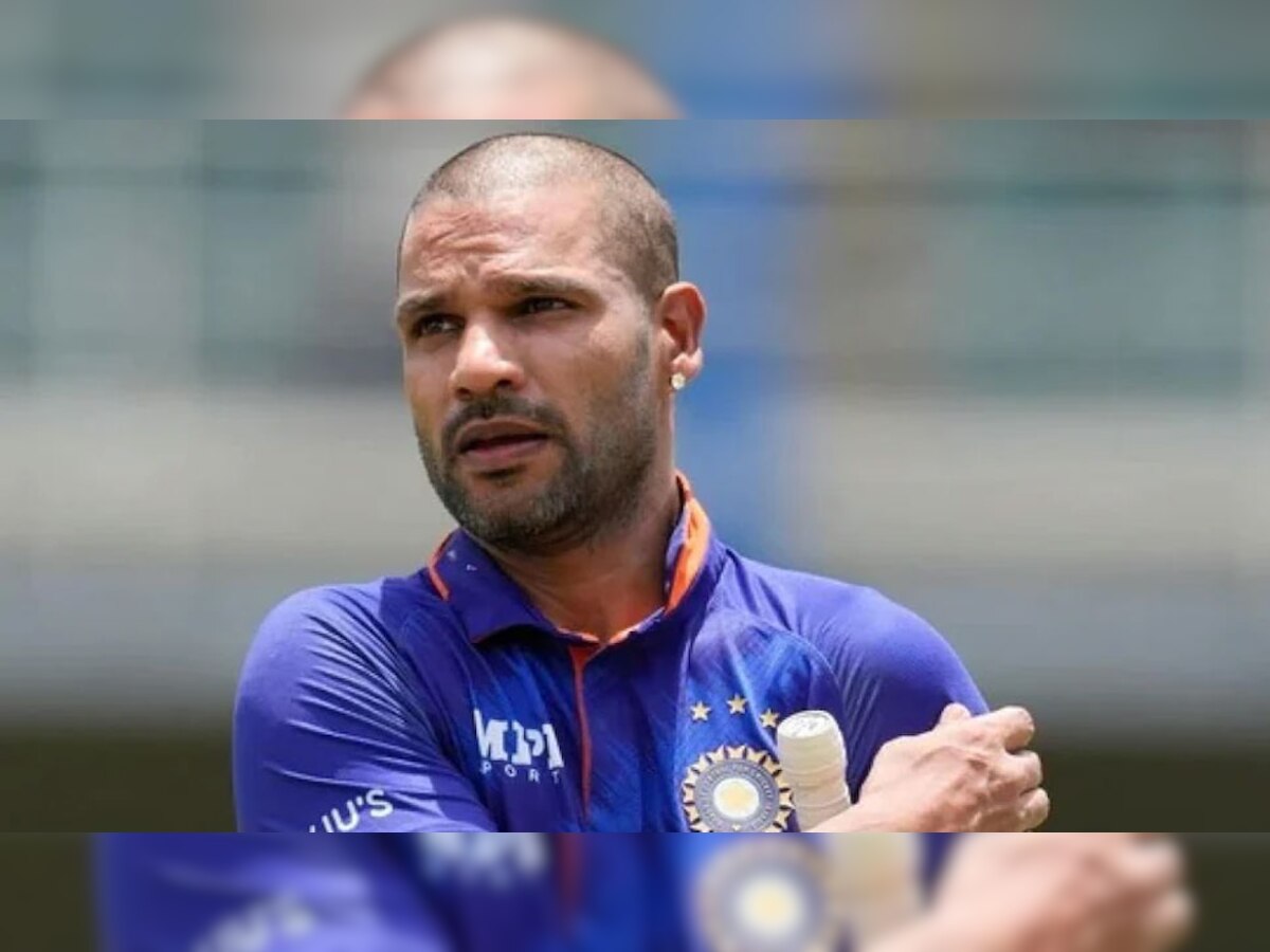 Shikhar Dhawan Tweet: टॉयलेट में रखा खाना खाने को मजबूर हुए खिलाड़ी, अब शिखर धवन ने CM योगी से की ये मांग