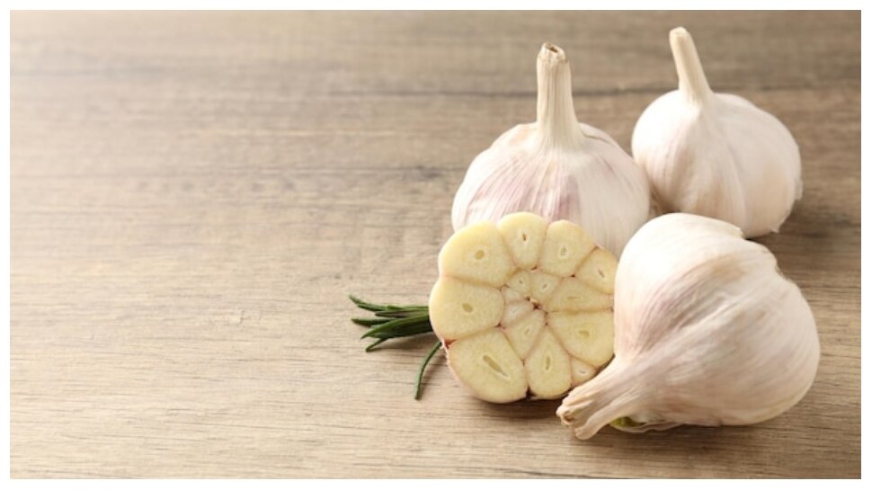 Health Benefits Of Garlic And Honey Home Remedy Home Remedies इस चीज