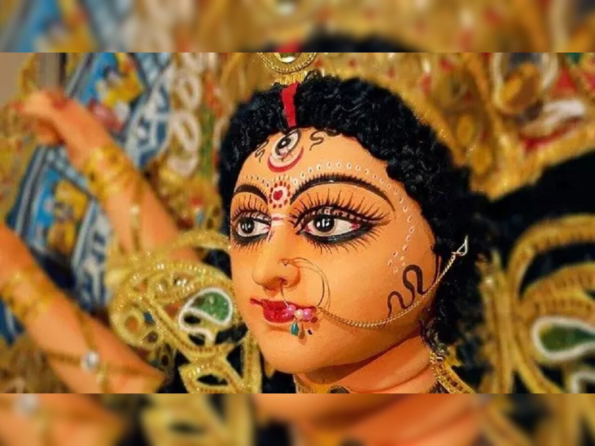 Navratri 2022 Pujan Samagri: मां दुर्गा की पूजा से पहले नोट कर लें ये जरूरी पूजन सामग्री की लिस्ट