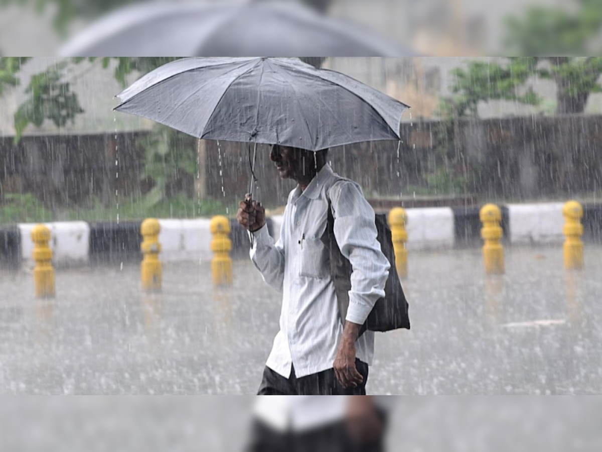 Weather Update: आज भी येलो अलर्ट जारी, किसी के लिए मुसीबत तो किसी के लिए अमृत बनी बारिश