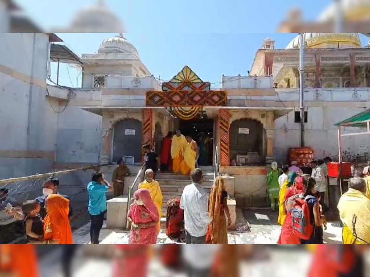 करौलीः कैला देवी मंदिर में नवरात्रों की शुरुआत, 9 दिन तक चलेंगे विभिन्न धार्मिक कार्यक्रम
