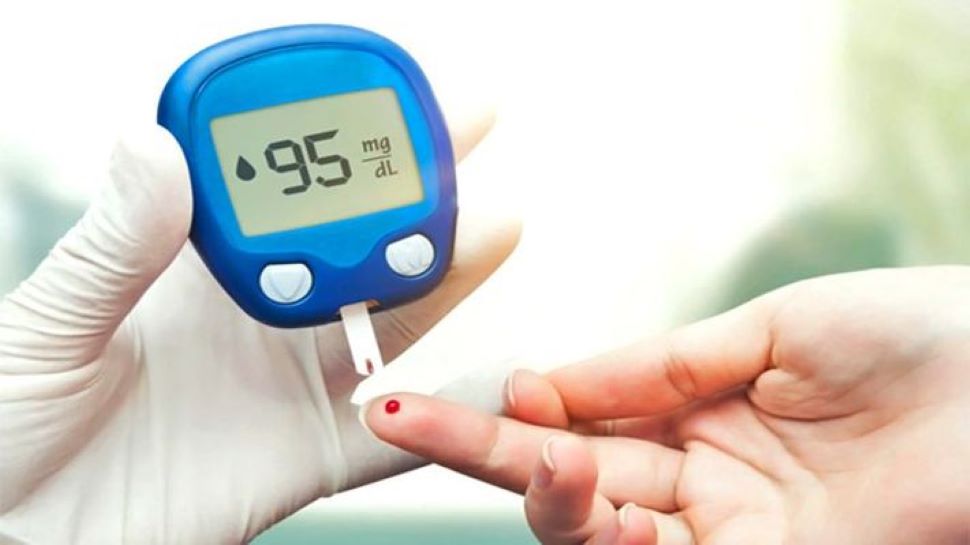 Diabetes: आप भी हो गए हैं डायबिटीज के शिकार? तो ये टिप्स करें फॉलो, ब्लड शुगर लेवल रहेगा कंट्रोल