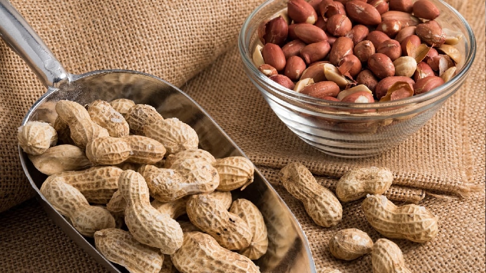 Peanut Side Effects Beneficial Or Harmful Know What Is Effect Of Eating