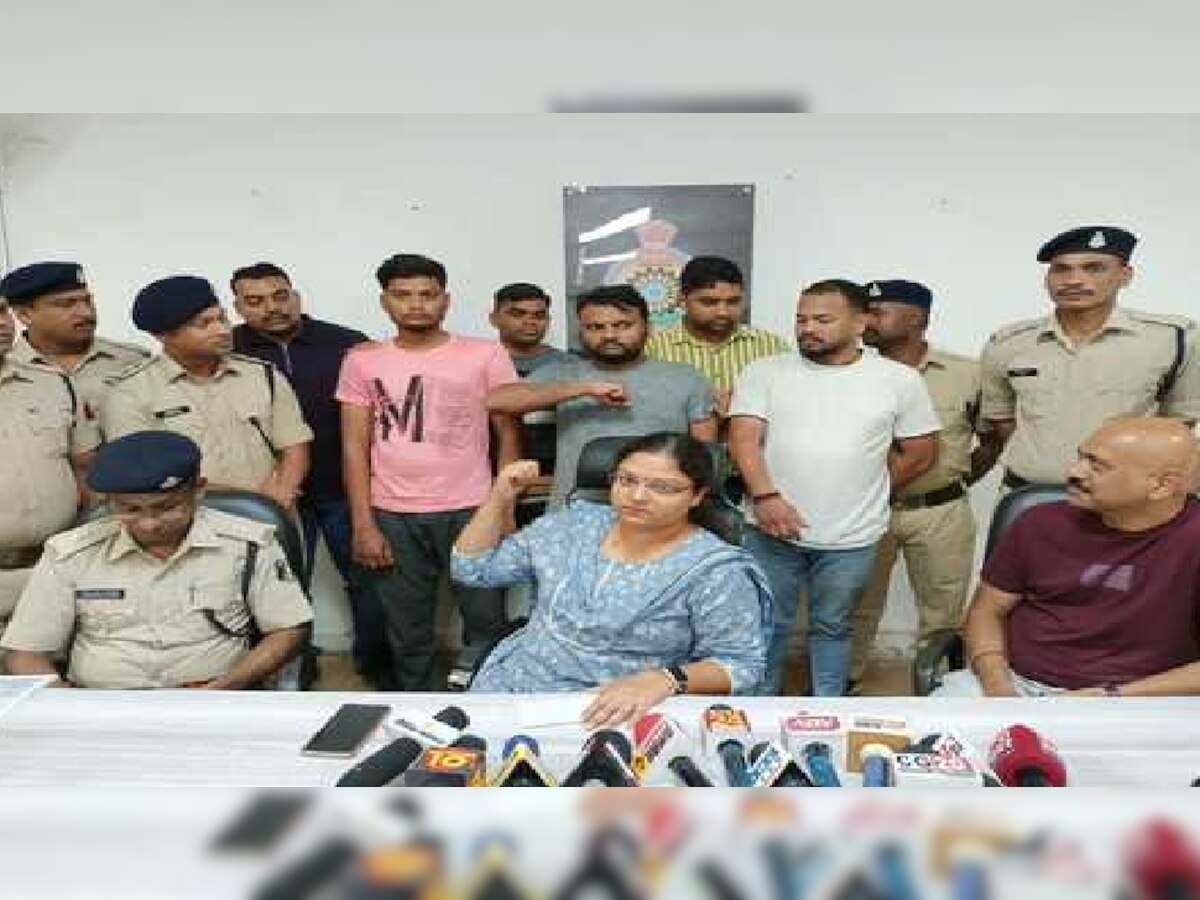 ऑनलाइन गेम सट्टा महादेव और रेडी अन्ना पर बिलासपुर पुलिस की बड़ी कार्रवाई, मैनेजर, अकाउंटेंट सहित 4 आरोपी गिरफ्तार