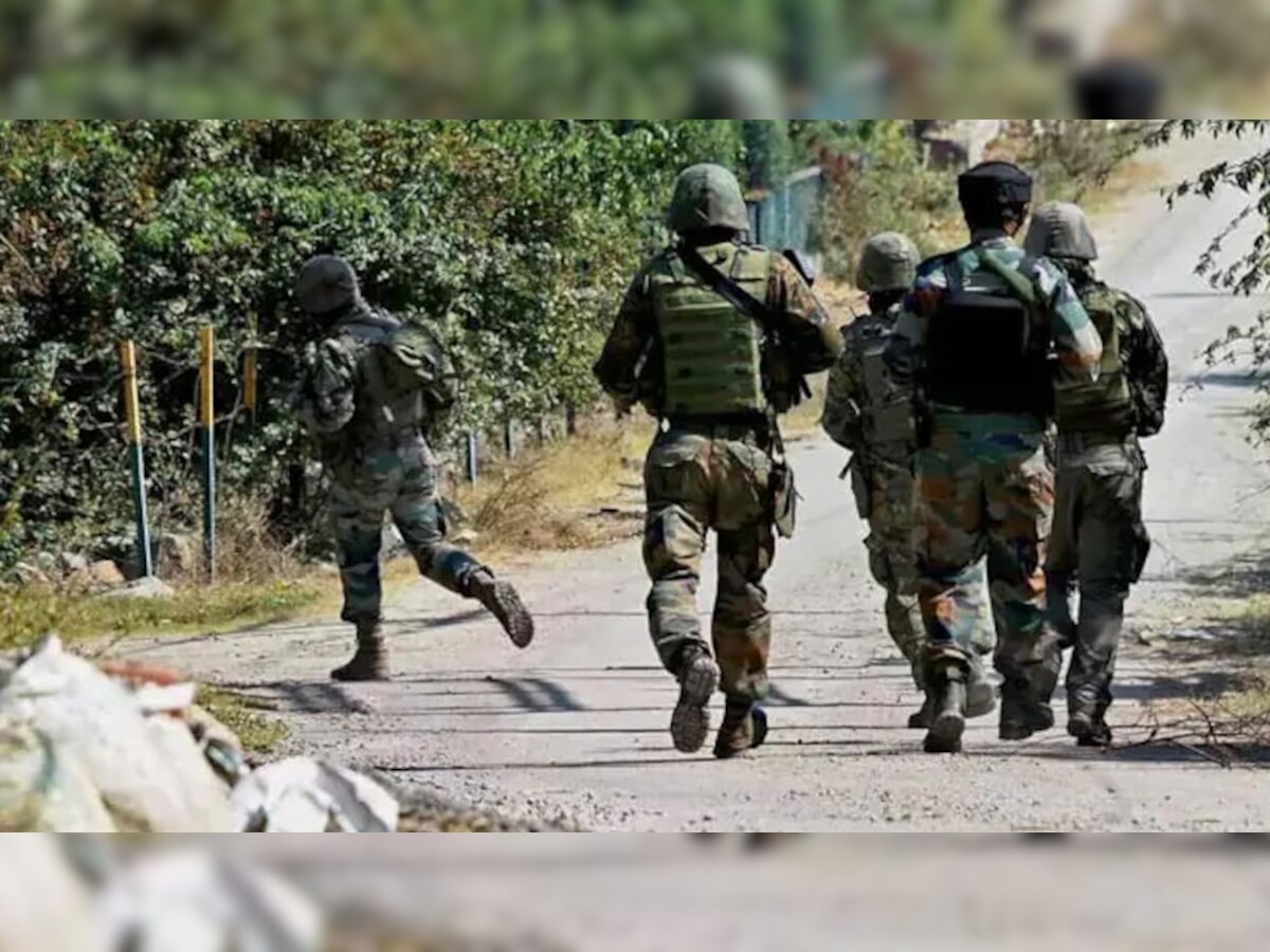 Jammu and Kashmir: जम्मू-कश्मीर के कुलगाम में मुठभेड़, 2 आतंकवादी ढेर