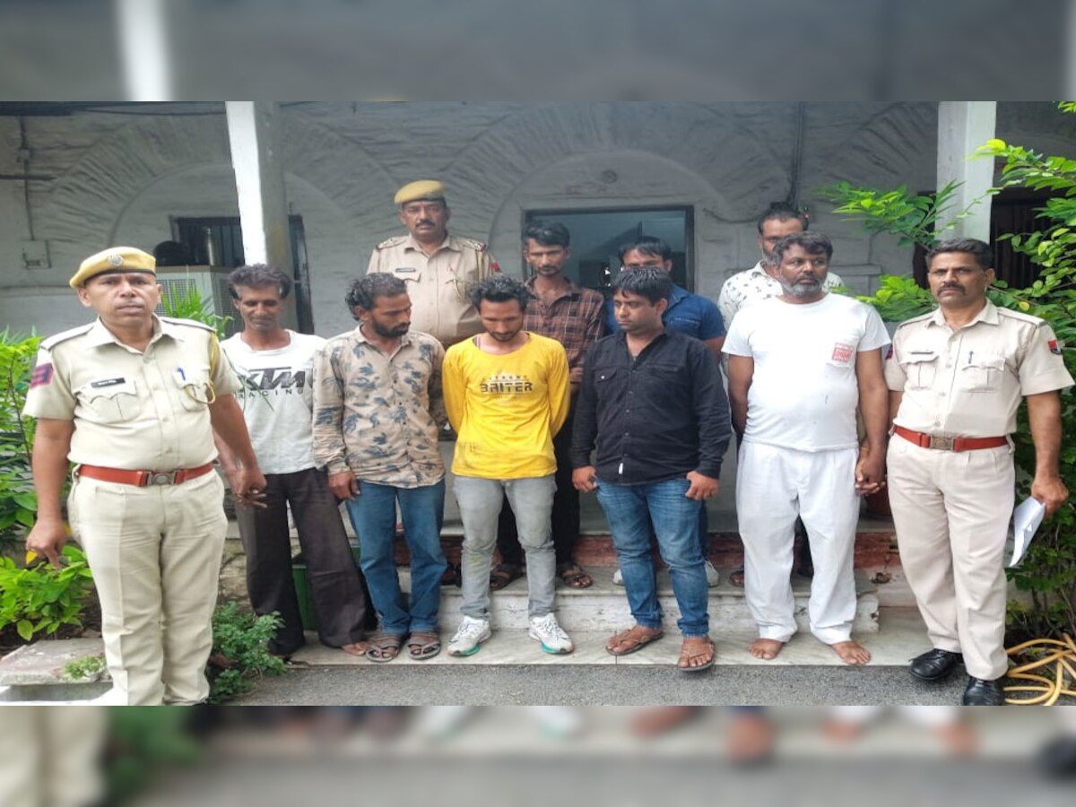 पुलिस की गिरफ्त में ओरोपी 