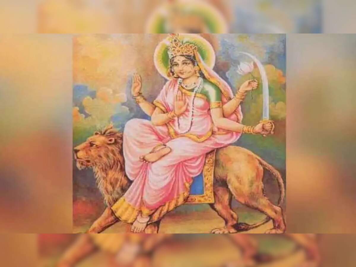 Navratri 6th Day 2022: नवरात्रि के छठे दिन इस विधि से करें मां कात्यायनी की पूजा, हर बाधा हो जाएगी दूर
