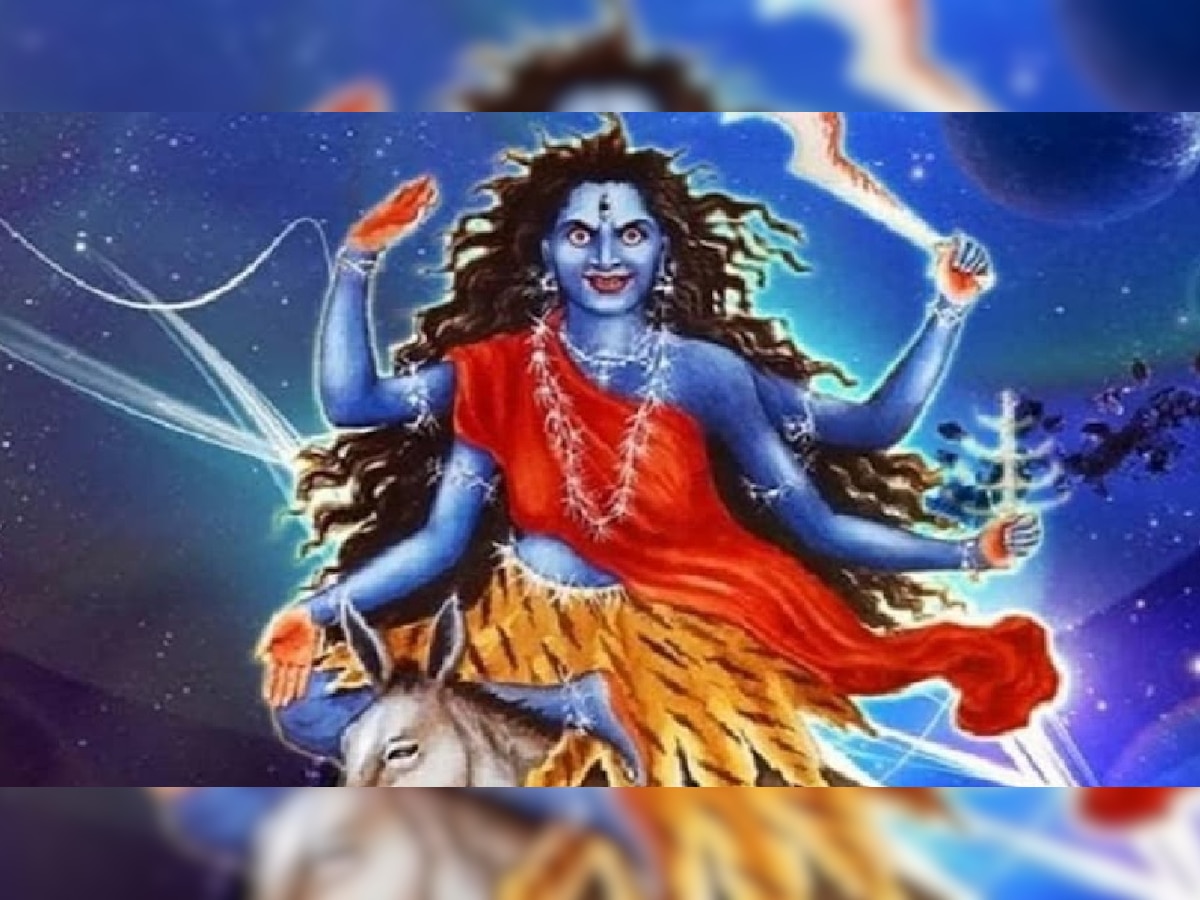 Navratri Day 7: नवरात्रि के सातवें दिन मां कालरात्रि की पढ़ें ये आरती, सभी मनोकामना होगी पूरी 