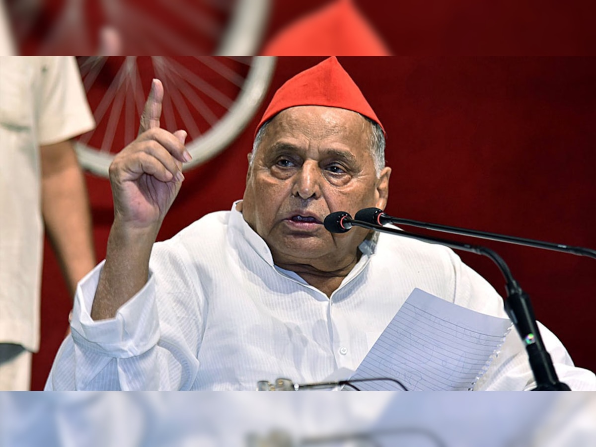 Mulayam Singh Yadav: PM मोदी ने की अखिलेश यादव से बात, मुलायम सिंह यादव की तबीयत के बारे में ली जानकारी