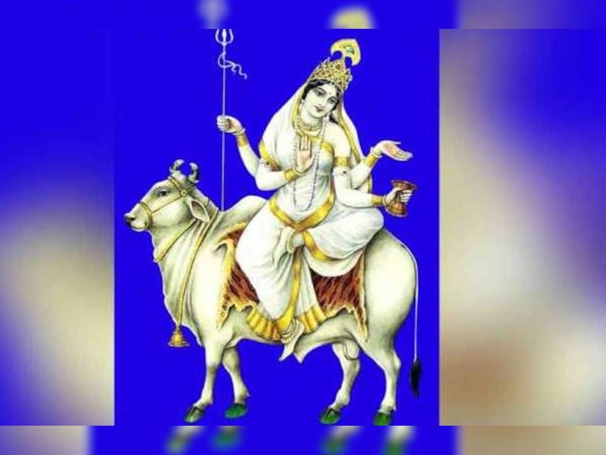Devi Mahagauri Vrat: महाअष्टमी महागौरी की पूजा के दिन शाम को करें ये उपाय, पूरी होगी मनोकामना