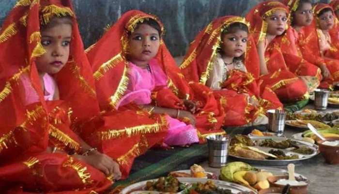 Navratri 2022: जानिए नवरात्रि में क्यों किया जाता है कन्या पूजन? क्या है इसका महत्व