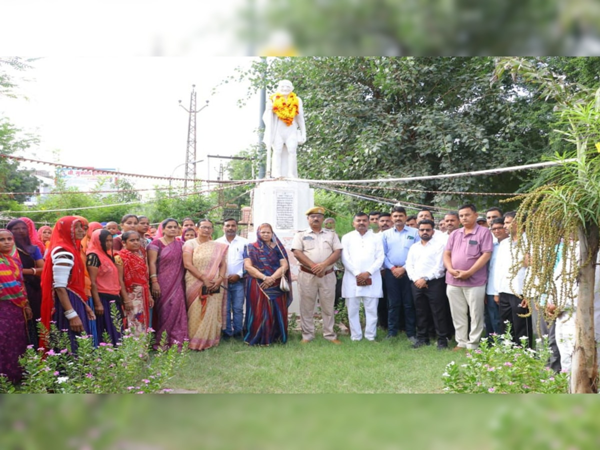 भीनमाल में लोगों ने ली नशा मुक्ति की शपथ,  श्रवण सिंह ने कहा गांधी जी के विचारों की प्रासंगिकता बढ़ी