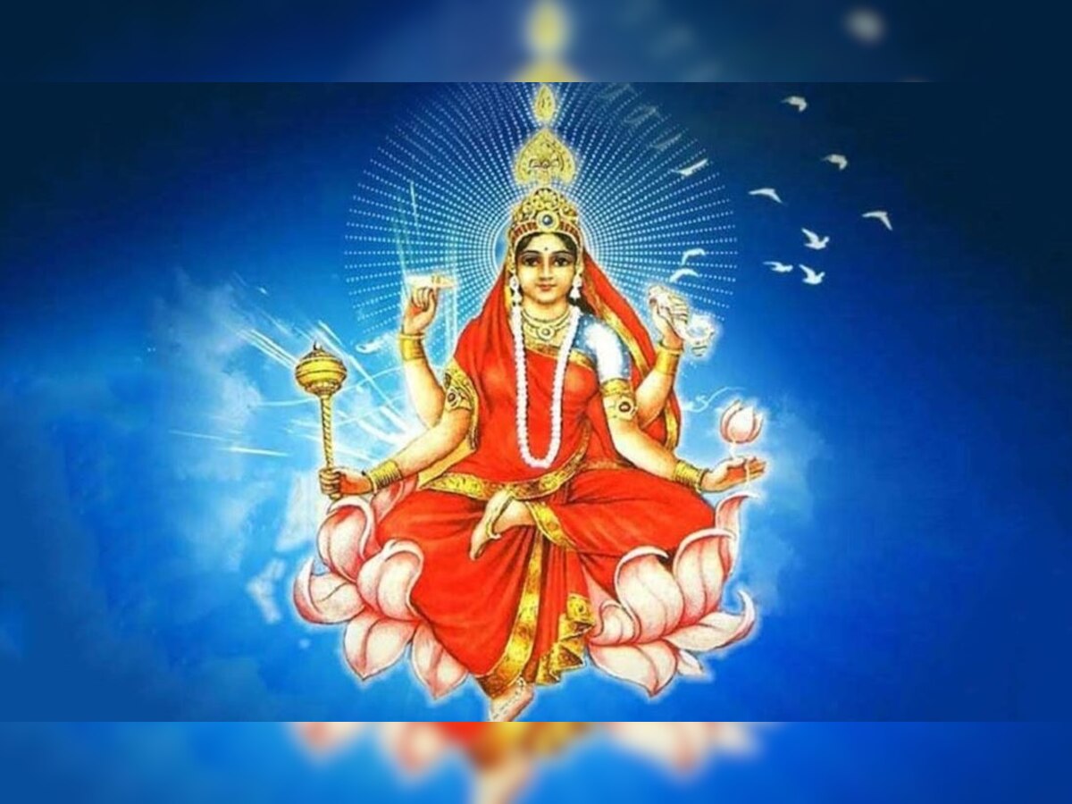 Navratri Mahanavmi Puja: नवरात्र की महानवमी पूजा, जानिए माता का मंत्र, भोग-फूल और मुहूर्त