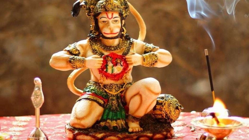 Hanuman Ji: पाना चाहते हैं संकटमोचन के दर्शन तो इस विधि से कर लें ये काम, सामने प्रकट हो जाएंगे श्री राम भक्त हनुमान