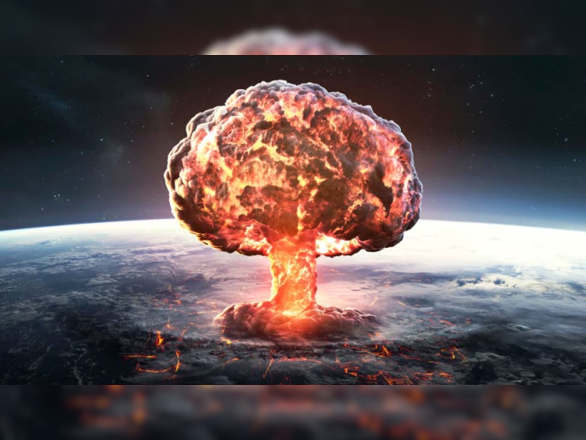 2022 में हो सकता है परमाणु युद्ध? नास्त्रेदमस ने की थी अहम भविष्यवाणी