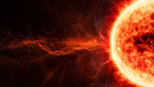 सूर्य की सतह पर हुआ बड़ा सौर धमाका, खतरनाक हो सकते हैं परिणाम, नासा की चेतावनी