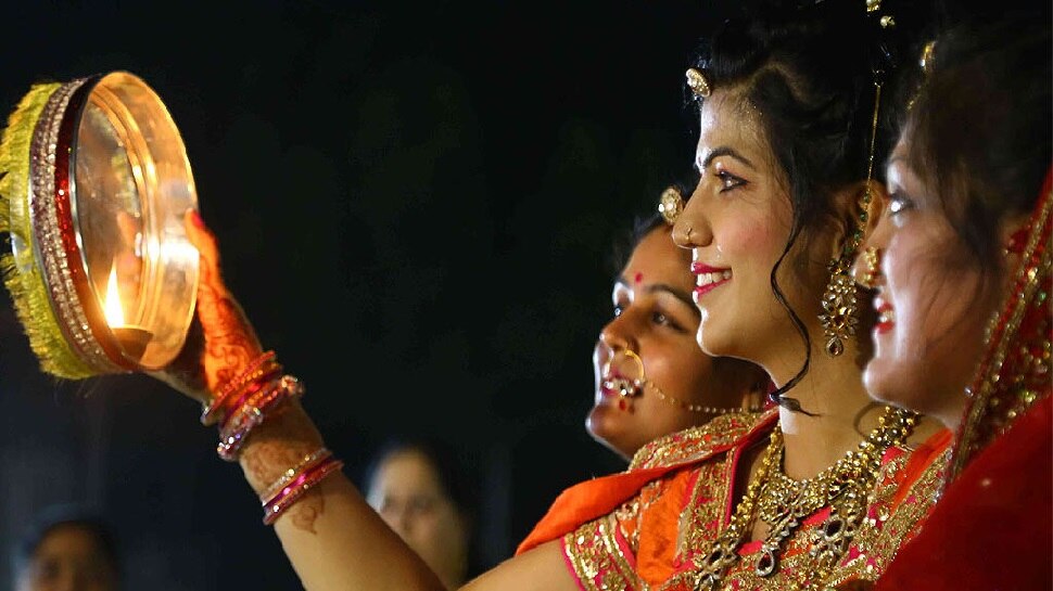 Karwa Chauth 2022: कब मनेगा करवा चौथ? ये है सही तिथि, पूजा का शुभ