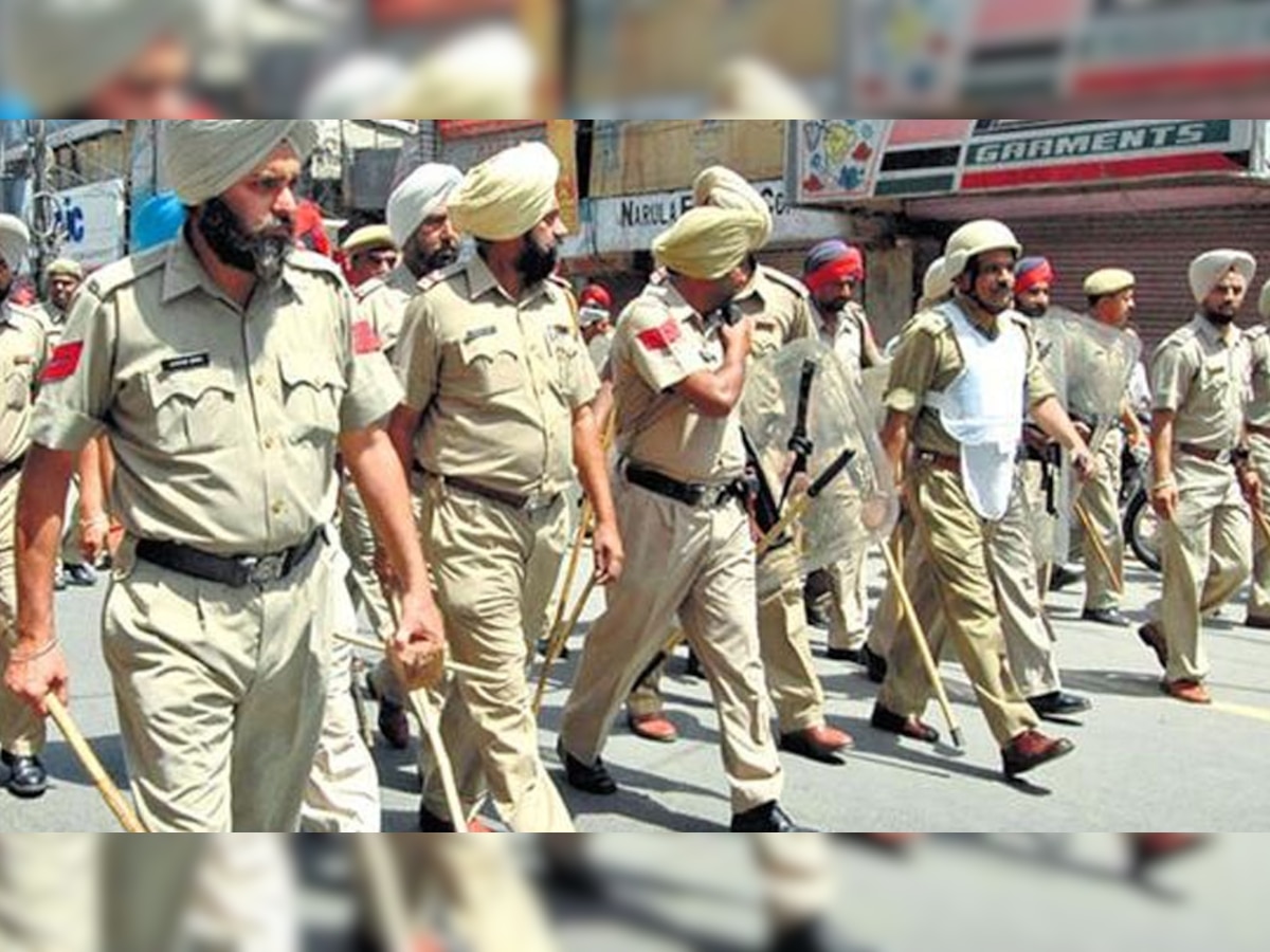 Punjab News: त्योहारी सीजन में पंजाब को दहलाने की साजिश, पुलिस ने भारी मात्रा में हथियार और ड्रग्स बरामद की; एक आरोपी गिरफ्तार