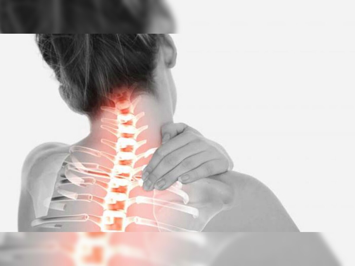 Back Pain: लाख कोशिशों के बाद भी पीठ दर्द नहीं छोड़ रहा पीछा, इन तरीकों से कम होगा बैक पेन