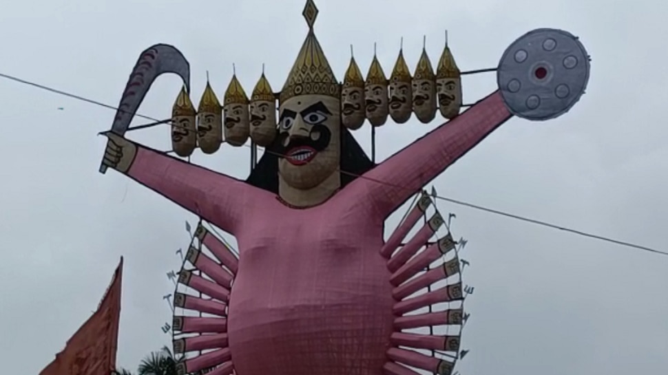 Ravan Dahan In Jharkhand Preparation For Ravana Dahan In Ranchi Dhanbad