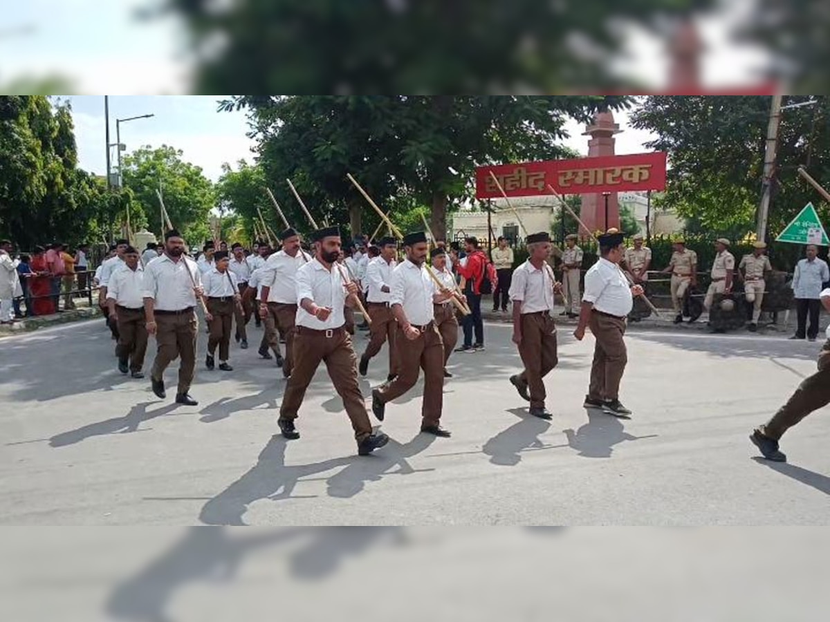 उदयपुर में RSS का पथ संचलन, पुष्प वर्षा कर लोगों ने किया स्वागत