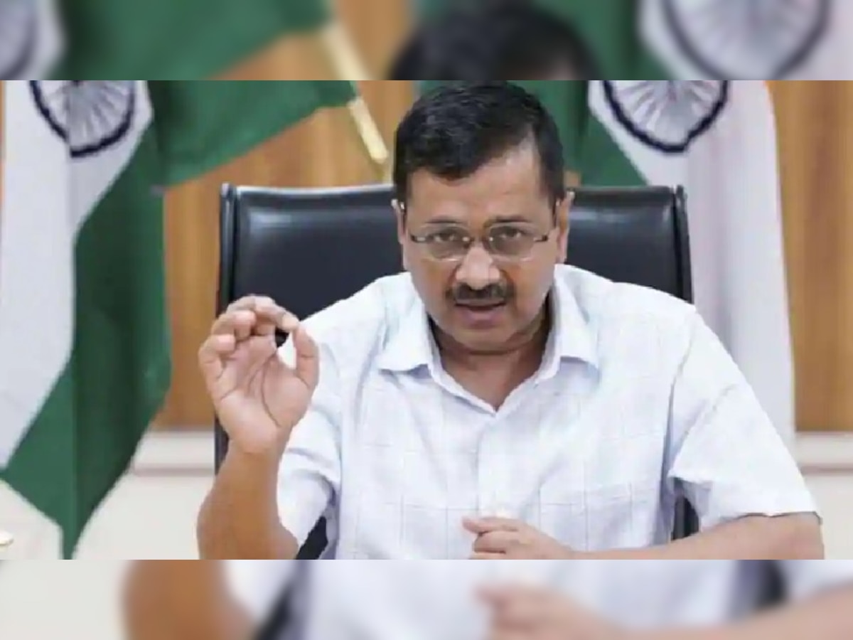 दिल्ली के सरकारी स्कूलों में केजरीवाल सरकार अब केक भी कटवाएगी, जानें पूरा मामला