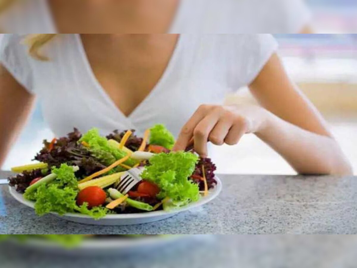 Benefits Of Salad: लंच में सलाद खाने से वजन होता है कम, सेहत को मिलते हैं ये बड़े लाभ