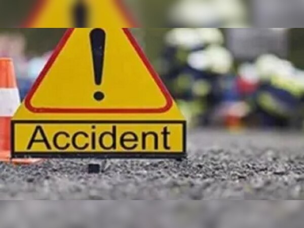 Jharkhand Uncontrollable truck trampled people going to see Dussehra ...