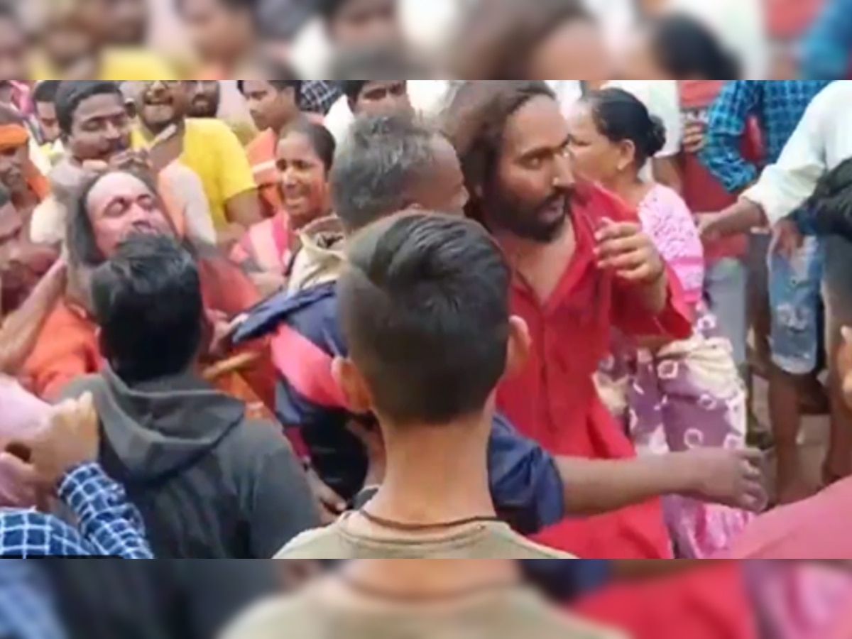 Chhattisgarh: बच्चा चोरी करने के शक में कथित साधुओं की पिटाई; ग्रामीणों के ख़िलाफ़ केस दर्ज