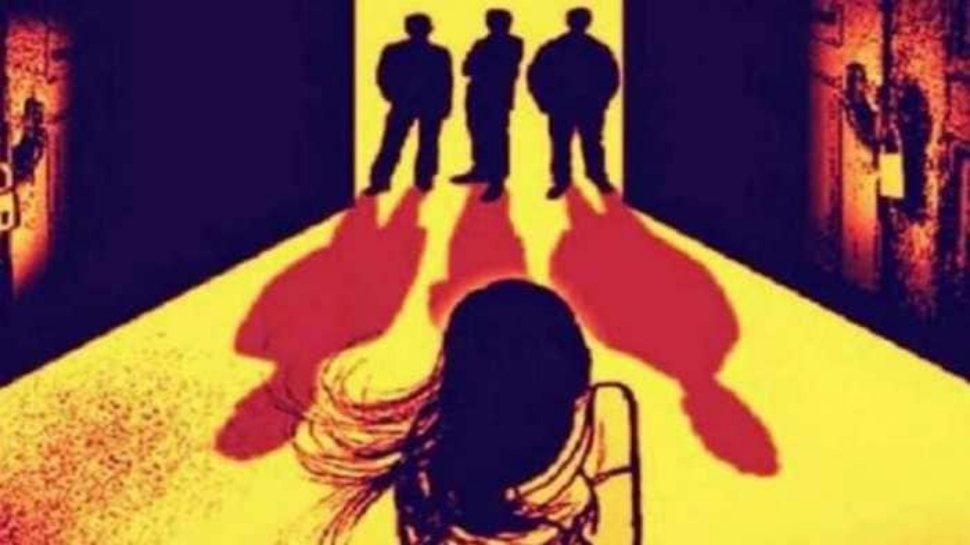 Madhya Pradesh Crime News: दुर्गा पूजा पंडाल से घर लौट रही युवती से गैंगरेप, आरोपियों के घर पर चलेगा शिवराज का बुलडोजर Madhya Pradesh Crime News: दुर्गा पूजा पंडाल से घर लौट रही युवती से गैंगरेप, आरोपियों के घर पर चलेगा शिवराज का बुलडोजर