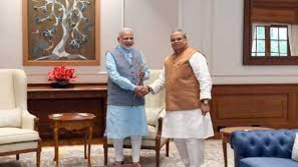 Satyapal Malik: ଅବସର ପରେ ବିଜେପି ବିରୋଧରେ ବର୍ଷିଲେ ପୂ୍ର୍ବତନ ରାଜ୍ୟପାଳ Satyapal Malik: ଅବସର ପରେ ବିଜେପି ବିରୋଧରେ ବର୍ଷିଲେ ପୂ୍ର୍ବତନ ରାଜ୍ୟପାଳ