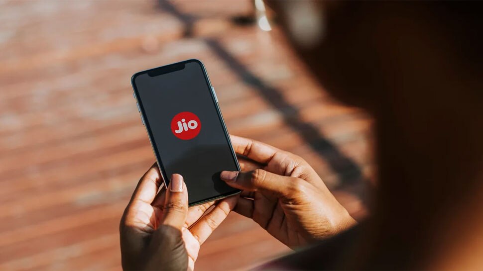 Jio 5G Servic not working mistakes to avoid check jio 5g cities jio 5g plans use 5g smartphone