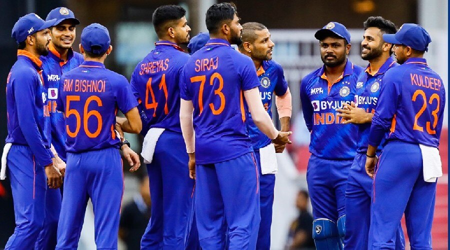 IND vs SA,1st ODI: डेब्यू मैच में ही विलेन बना युवा खिलाड़ी, नाम किया वनडे इतिहास का सबसे शर्मनाक रिकॉर्ड