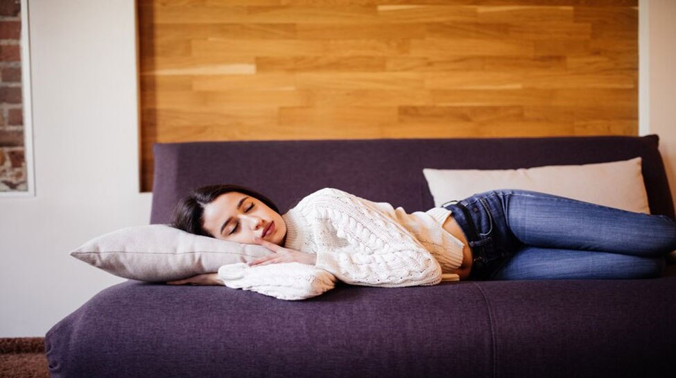 know-here-things-to-not-do-after-eating-meal-during-day-why-sleeping